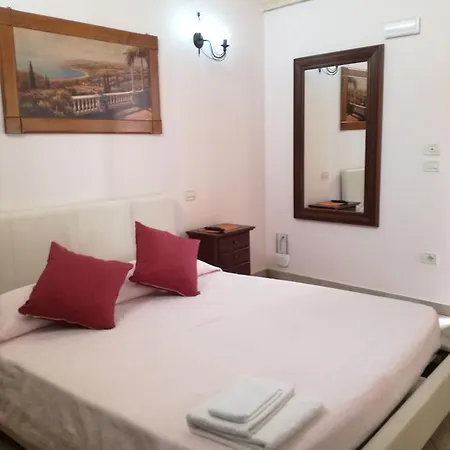 Corte Della Luna 3* أكواريكا ديل كابو