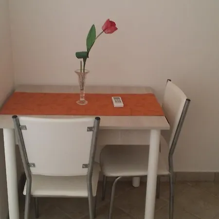 Corte Della Luna 게스트하우스 아쿠아리아 델 카포