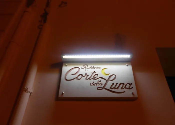 Affittacamere Corte Della Luna 3*